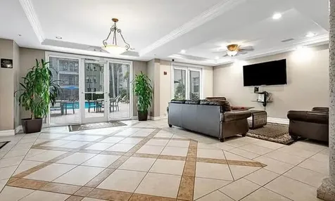 533 NE 3rd Avenue Fort Lauderdale FL 33301