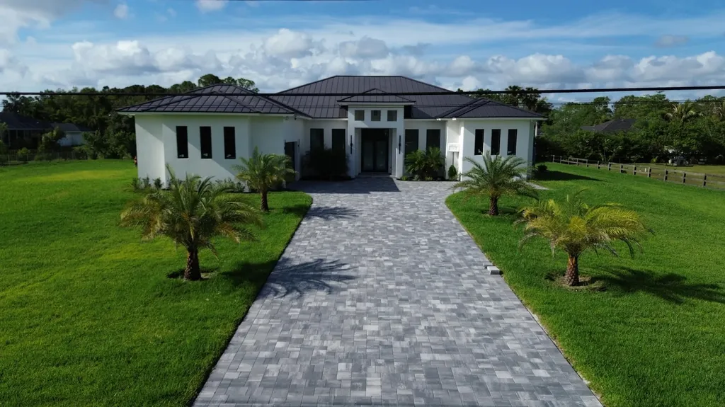 17346 Orange Boulevard The Acreage FL 33470