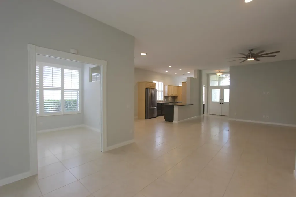 117 Hampton Circle Jupiter FL 33458