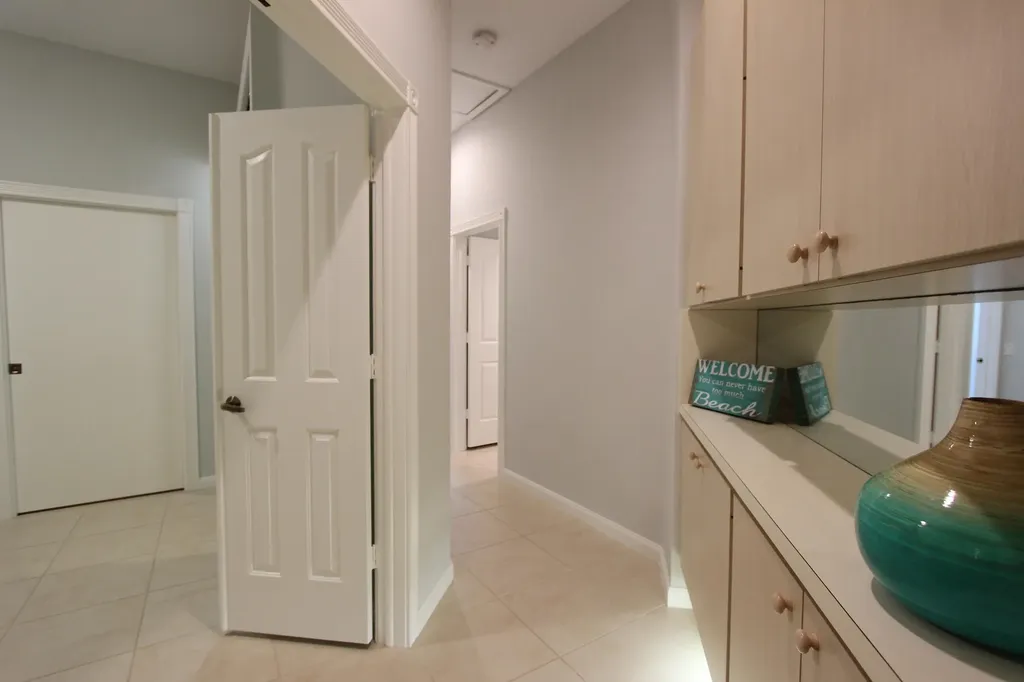 117 Hampton Circle Jupiter FL 33458