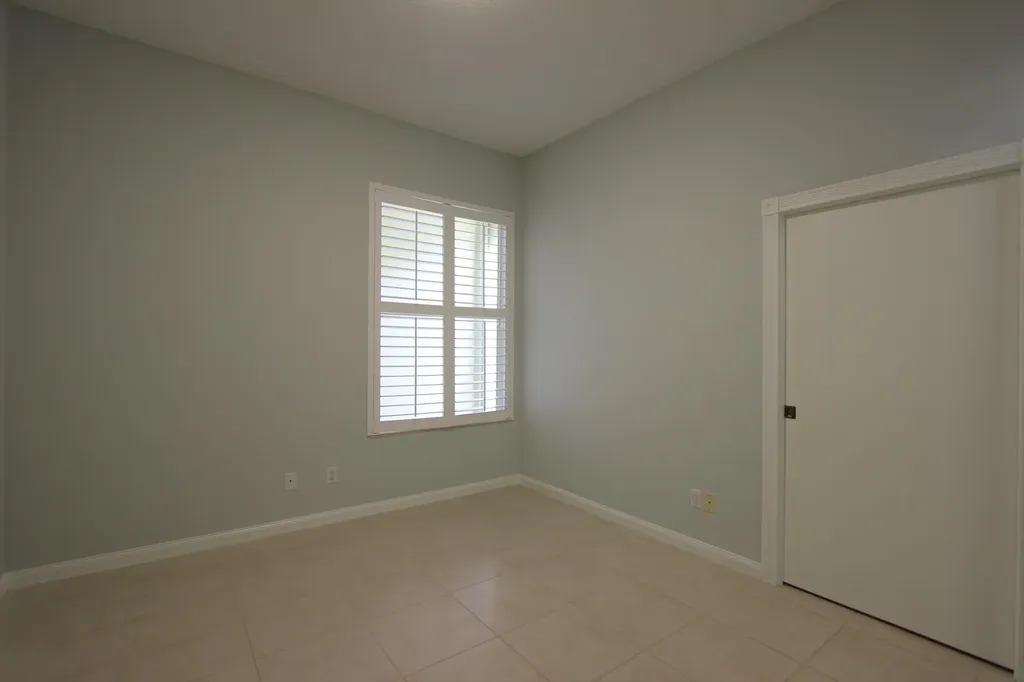 117 Hampton Circle Jupiter FL 33458