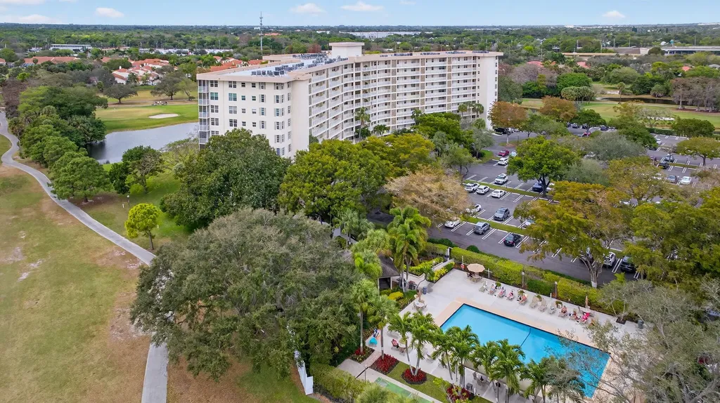 3507 Oaks Way Pompano Beach FL 33069