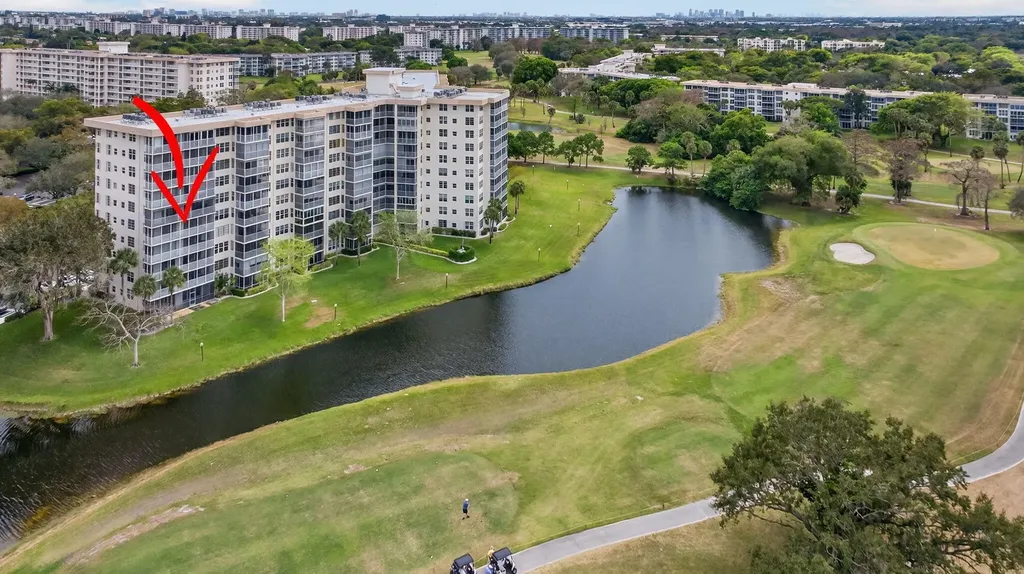 3507 Oaks Way Pompano Beach FL 33069