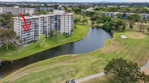 3507 Oaks Way Pompano Beach FL 33069
