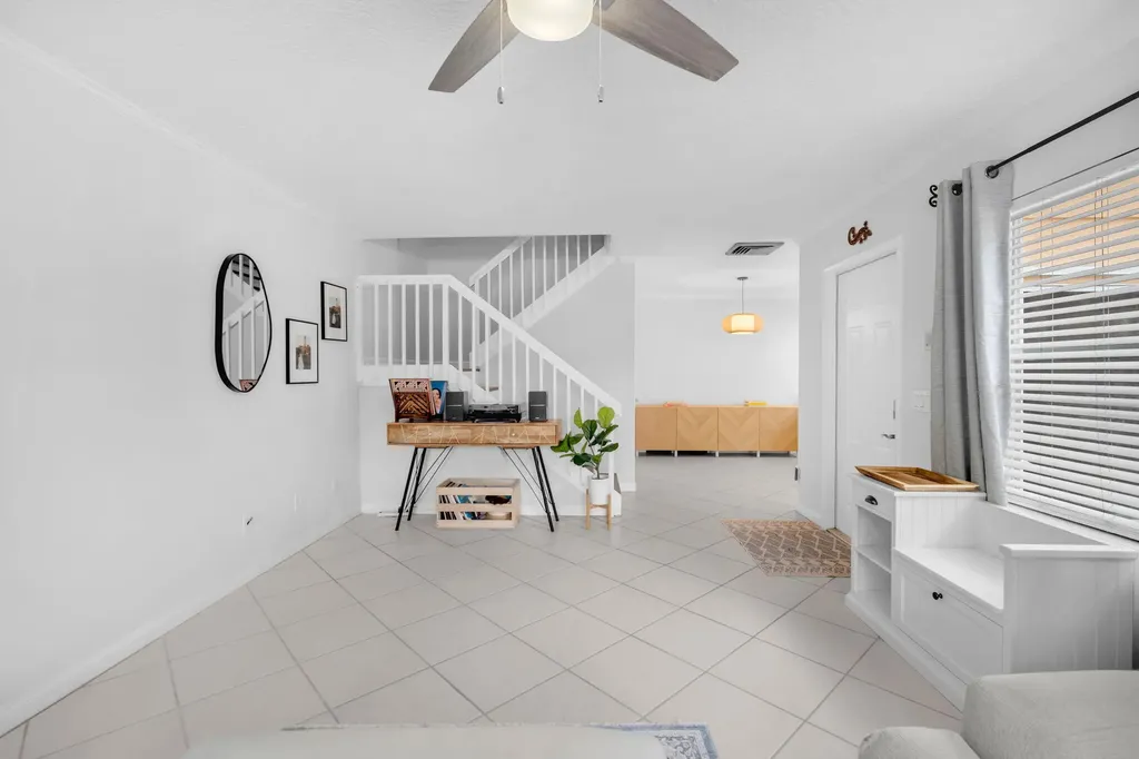1805 Middleton Way West Palm Beach FL 33409
