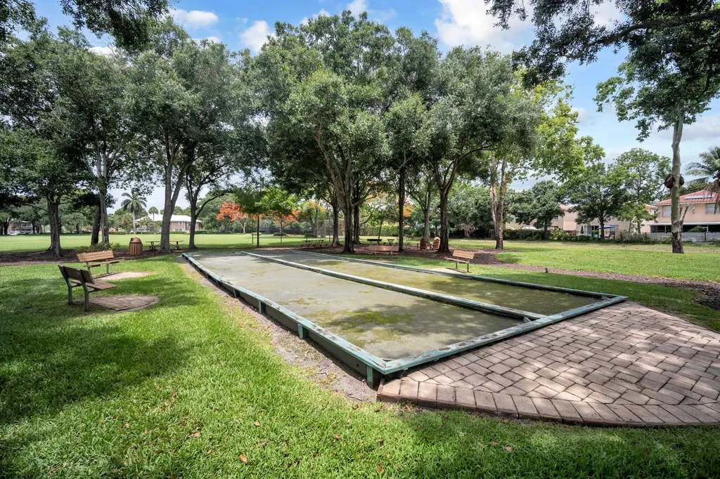 1805 Middleton Way West Palm Beach FL 33409