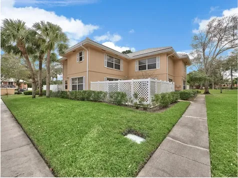 1805 Middleton Way West Palm Beach FL 33409