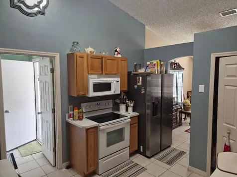 681 NW Thuringer Street Street NW Palm Bay FL 32907