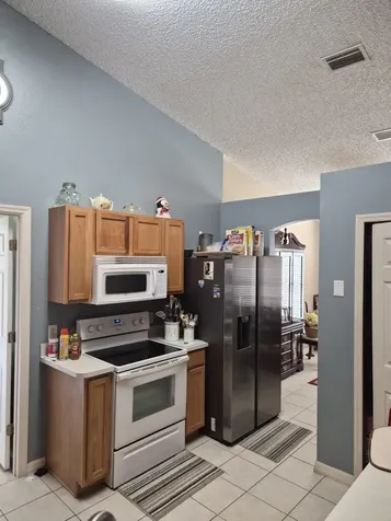681 NW Thuringer Street Street NW Palm Bay FL 32907