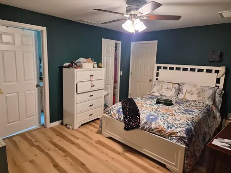 681 NW Thuringer Street Street NW Palm Bay FL 32907