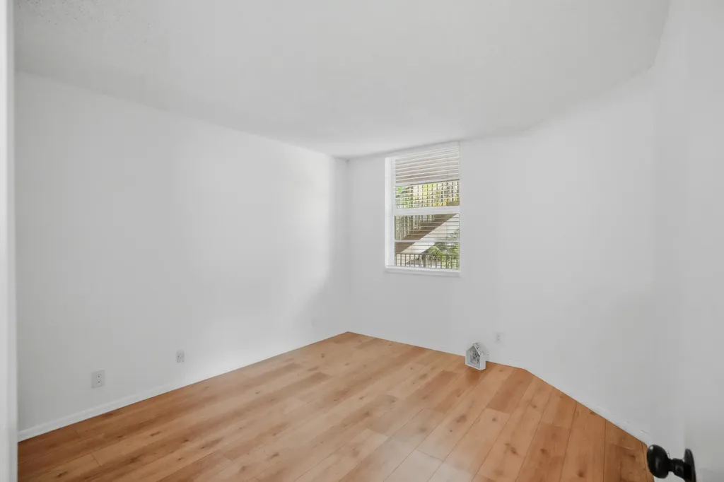 8296 NW 24th Street Coral Springs FL 33065