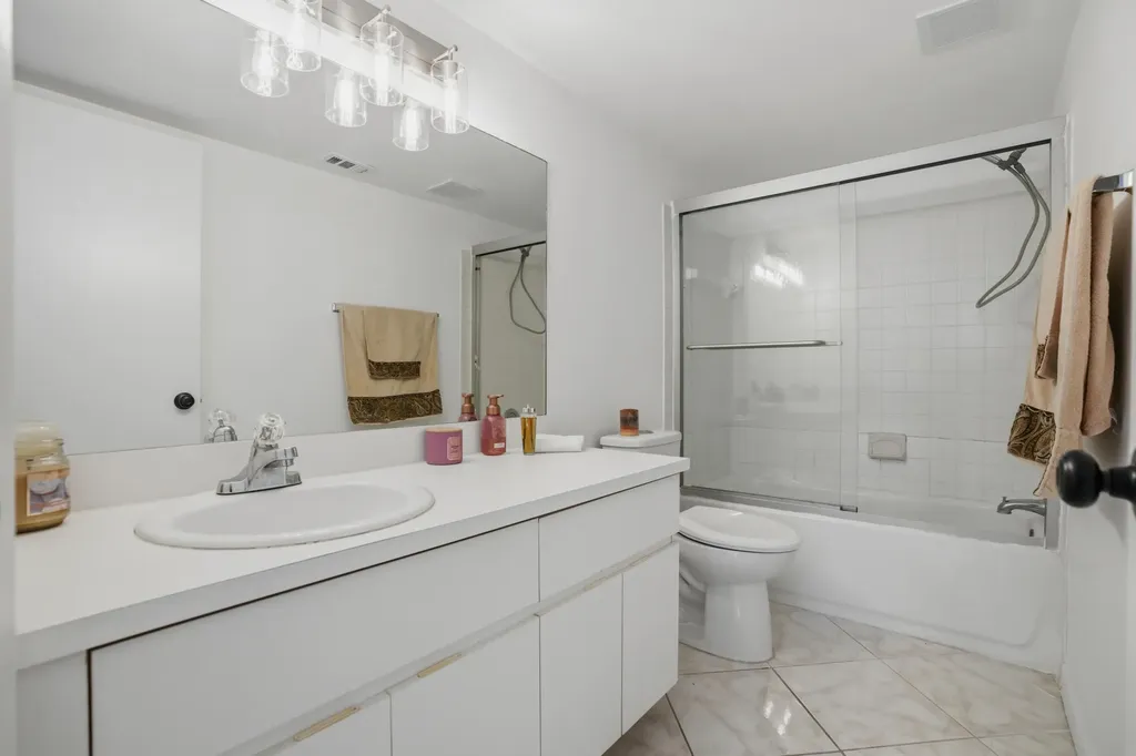 8296 NW 24th Street Coral Springs FL 33065