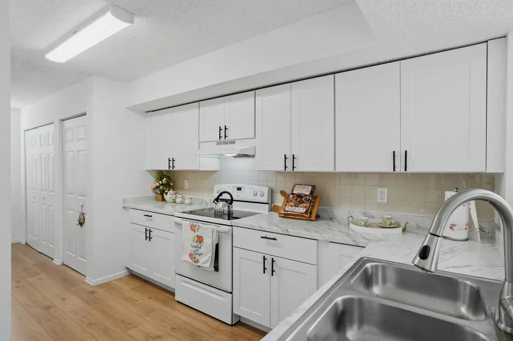 8296 NW 24th Street Coral Springs FL 33065