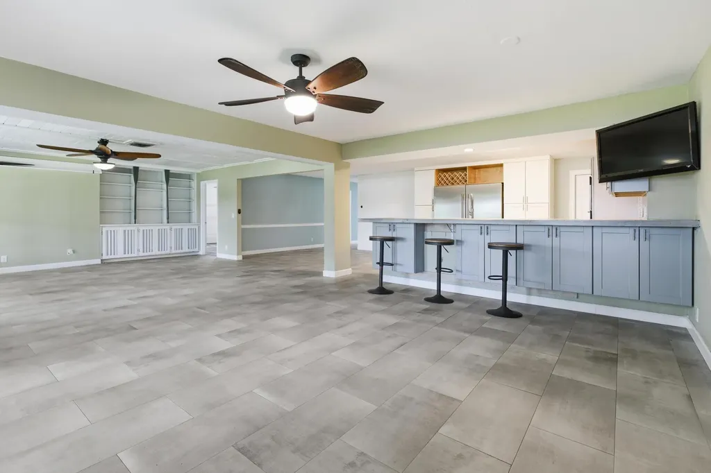 6563 Paul Mar Drive Lake Worth FL 33462