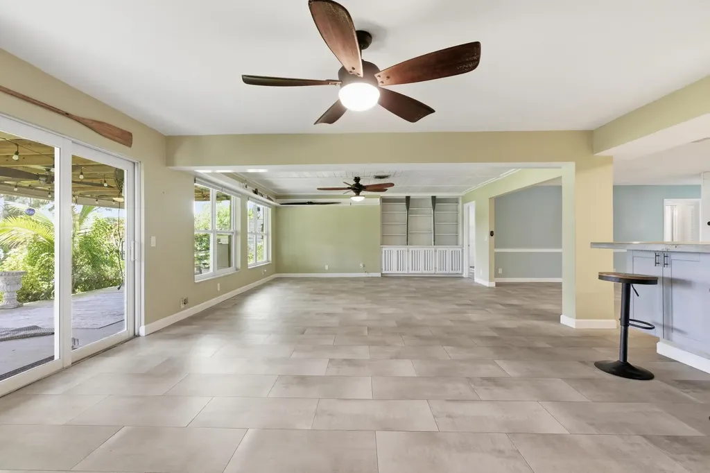 6563 Paul Mar Drive Lake Worth FL 33462