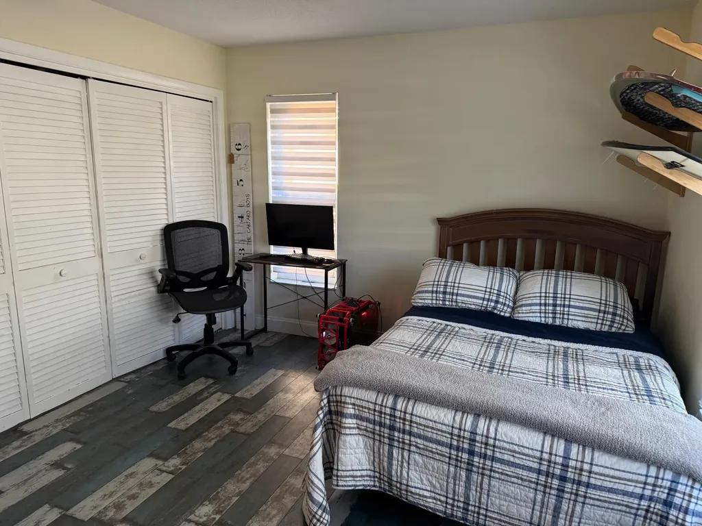 6563 Paul Mar Drive Lake Worth FL 33462