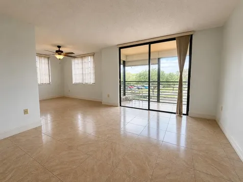 1000 Colony Point Circle Pembroke Pines FL 33026