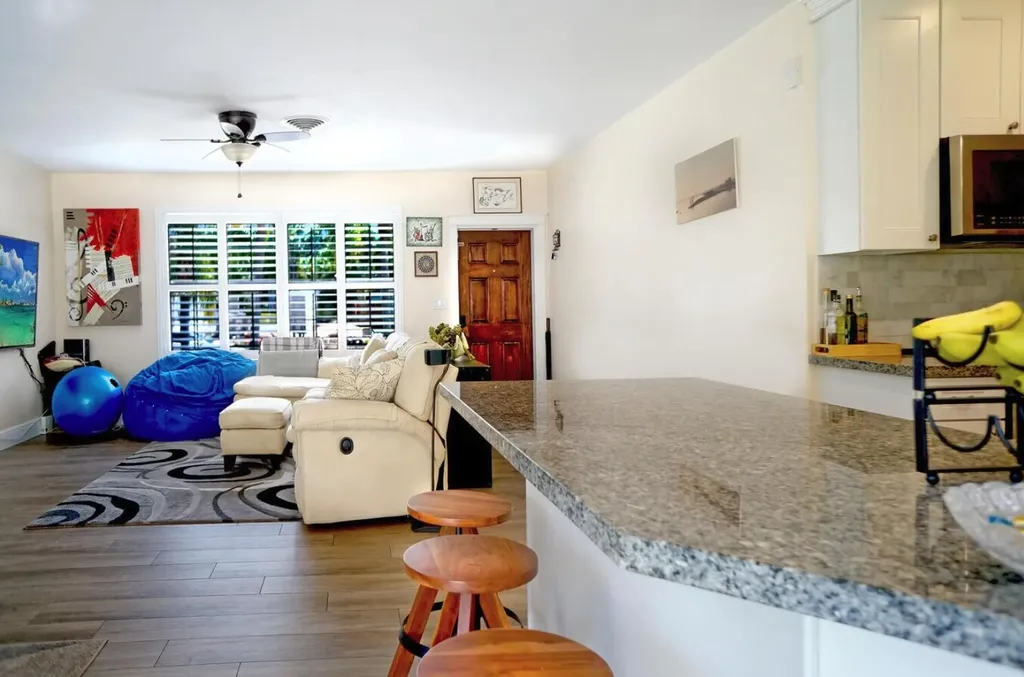 2031 Pleasant Drive Juno Beach FL 33408
