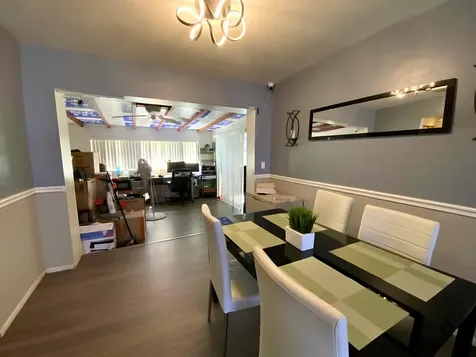 2894 SE 1st Place Boynton Beach FL 33435