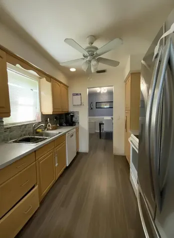 2894 SE 1st Place Boynton Beach FL 33435