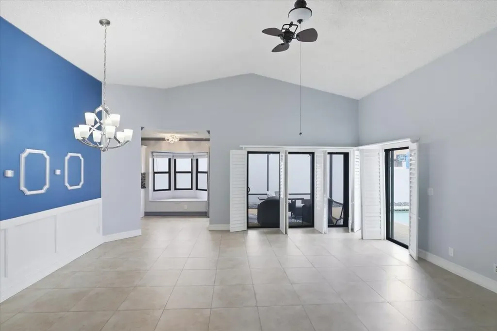 21583 Villa Nova Drive Boca Raton FL 33433