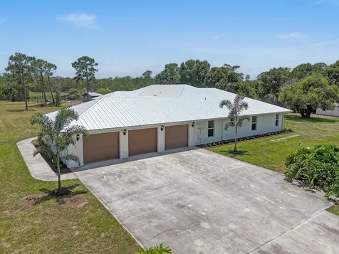 425 N Ffa Road Fort Pierce FL 34945