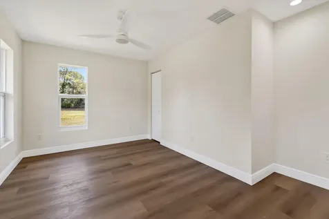 425 N Ffa Road Fort Pierce FL 34945