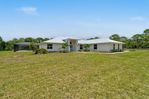 425 N Ffa Road Fort Pierce FL 34945