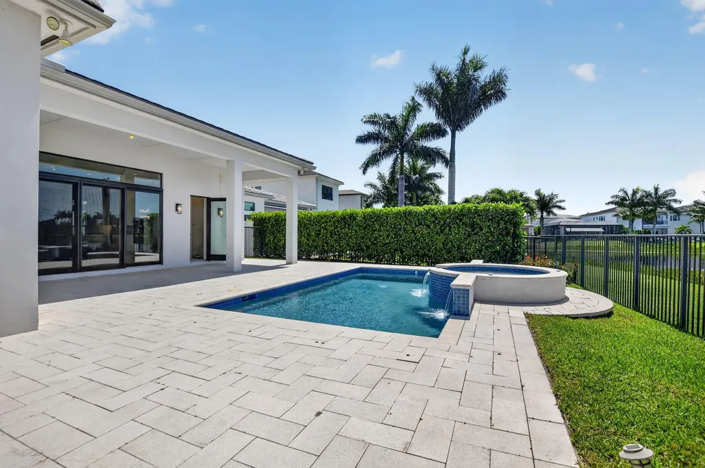 9168 Benedetta Place Boca Raton FL 33496
