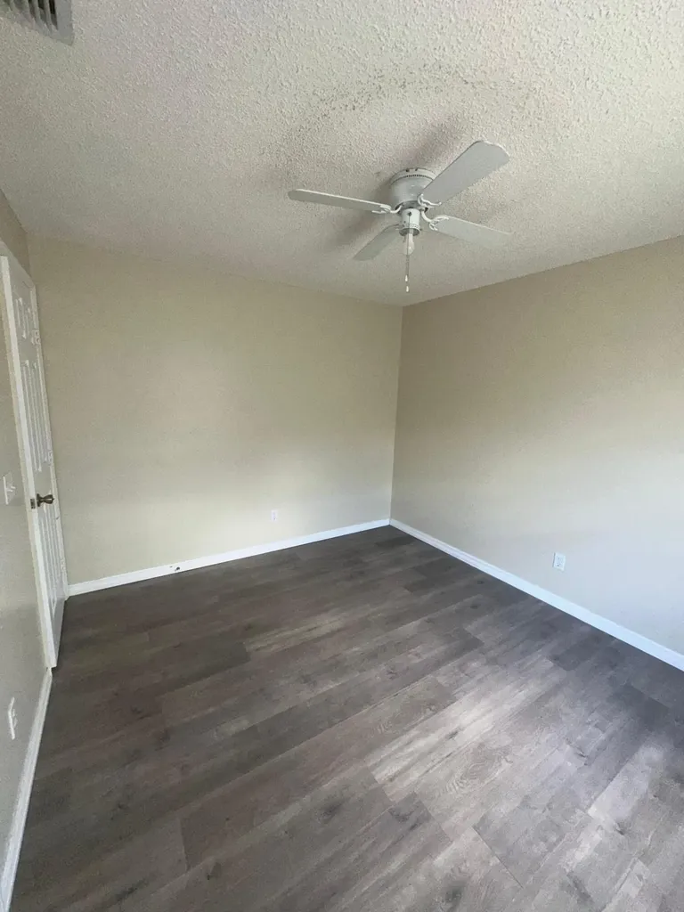 2426 SE Addison Street Port St Lucie FL 34984