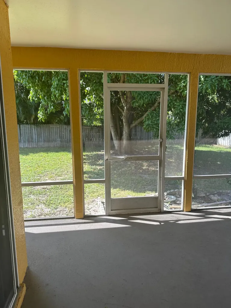 2426 SE Addison Street Port St Lucie FL 34984