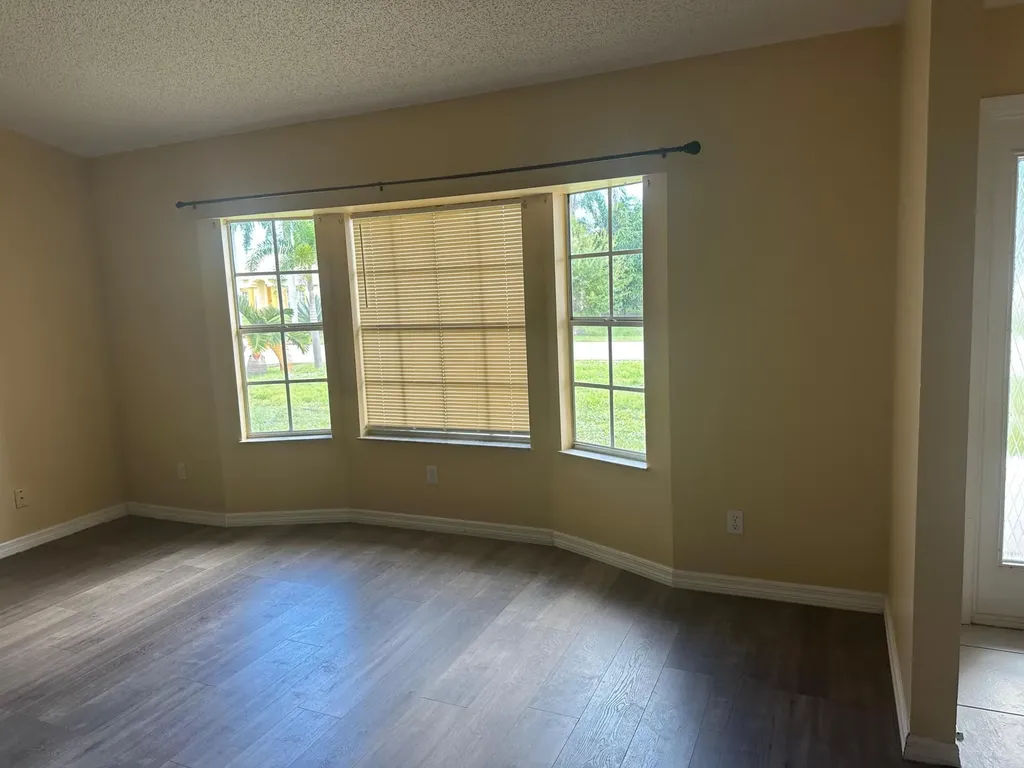 2426 SE Addison Street Port St Lucie FL 34984