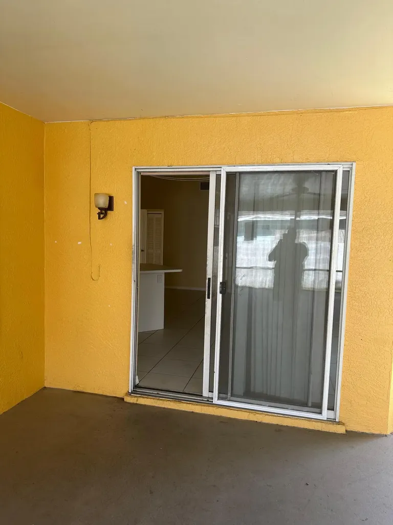 2426 SE Addison Street Port St Lucie FL 34984