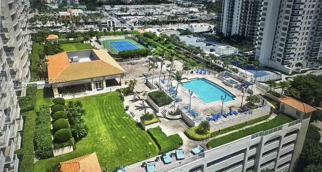 3020 NE 32nd Avenue Fort Lauderdale FL 33308