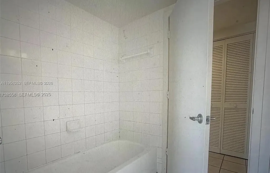 3020 NE 32nd Avenue Fort Lauderdale FL 33308