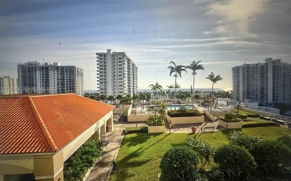 3020 NE 32nd Avenue Fort Lauderdale FL 33308