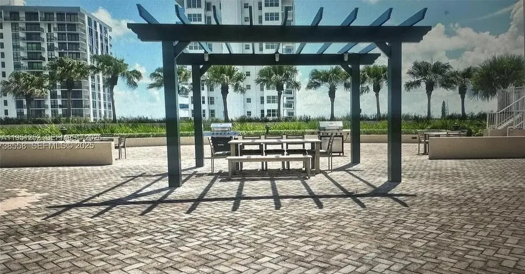 3020 NE 32nd Avenue Fort Lauderdale FL 33308