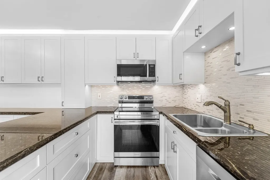 2818 Waterford Drive N Deerfield Beach FL 33442