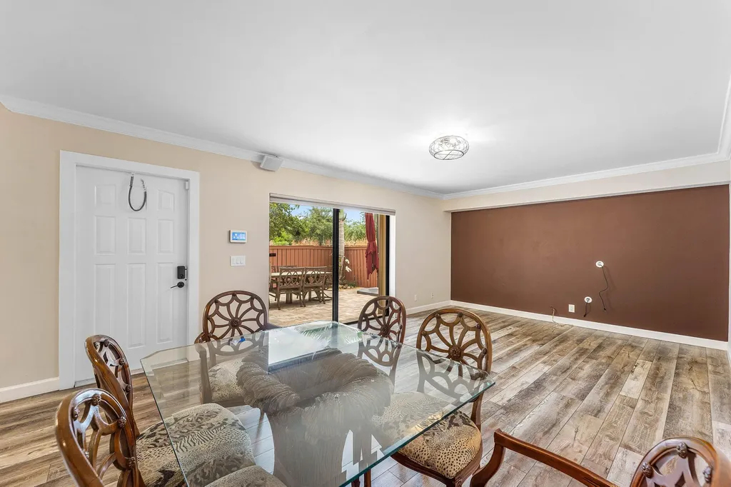 2818 Waterford Drive N Deerfield Beach FL 33442