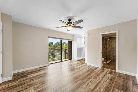 2818 Waterford Drive N Deerfield Beach FL 33442