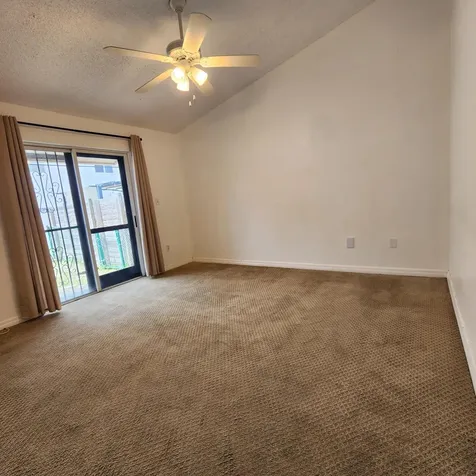 500 NE 3rd Street Hallandale FL 33009