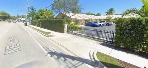 500 NE 3rd Street Hallandale FL 33009