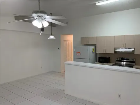 500 NE 3rd Street Hallandale FL 33009