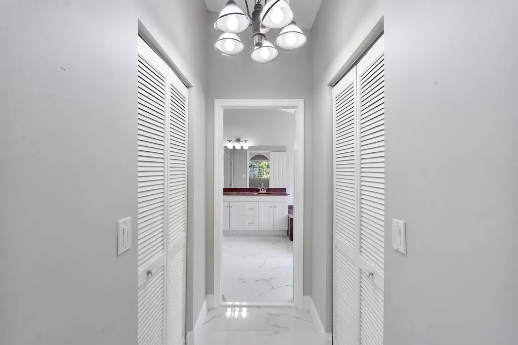 17646 SW 10th Street Pembroke Pines FL 33029