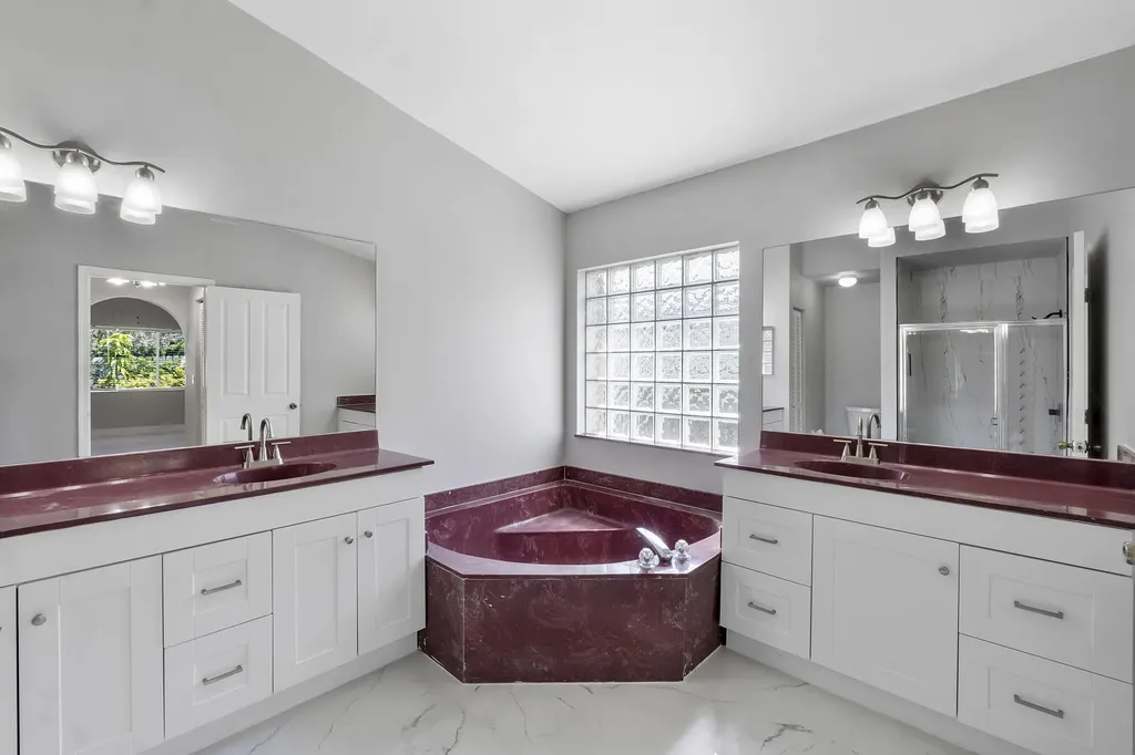 17646 SW 10th Street Pembroke Pines FL 33029