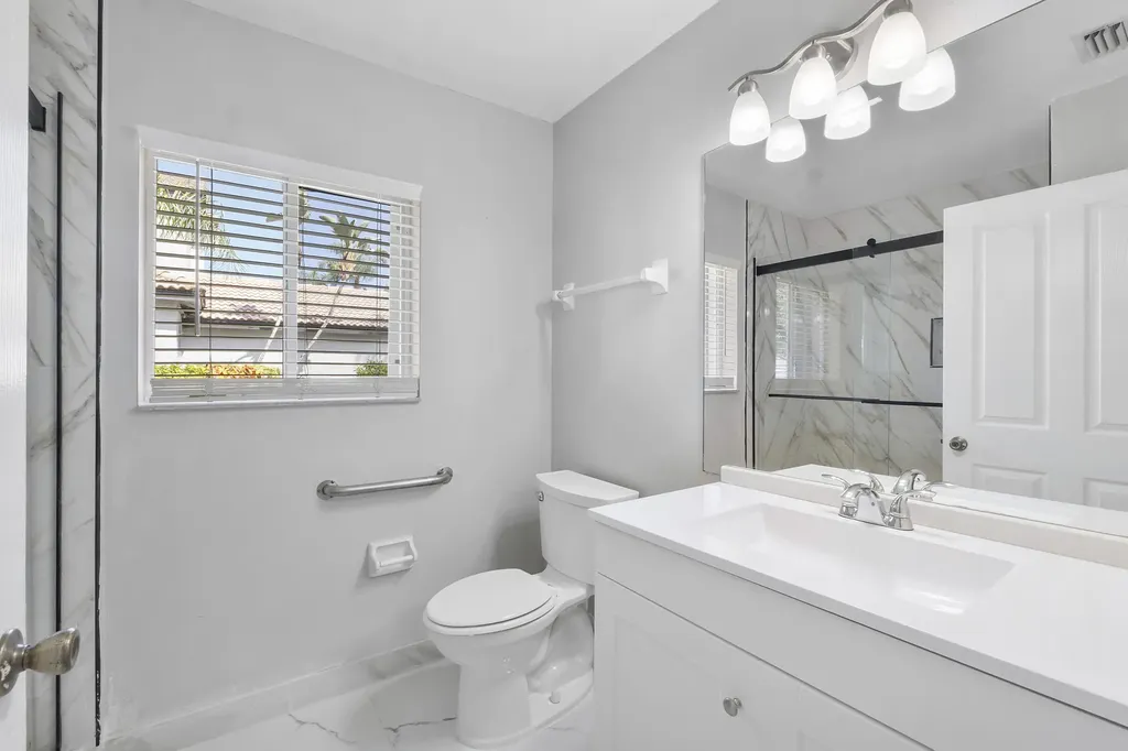 17646 SW 10th Street Pembroke Pines FL 33029