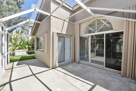 17646 SW 10th Street Pembroke Pines FL 33029