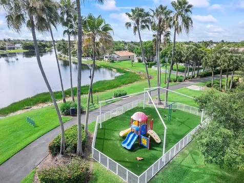 17646 SW 10th Street Pembroke Pines FL 33029