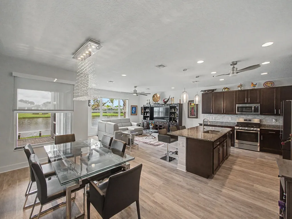 11875 SW Jasper Lake Way Port St Lucie FL 34987