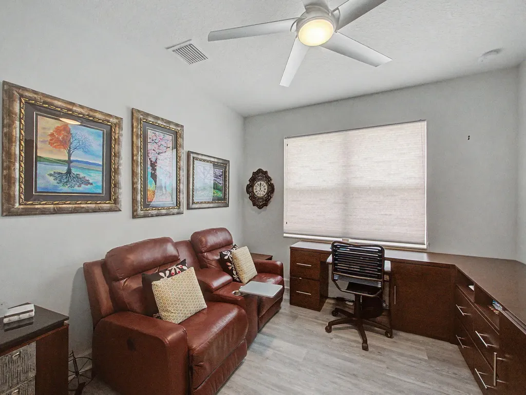 11875 SW Jasper Lake Way Port St Lucie FL 34987